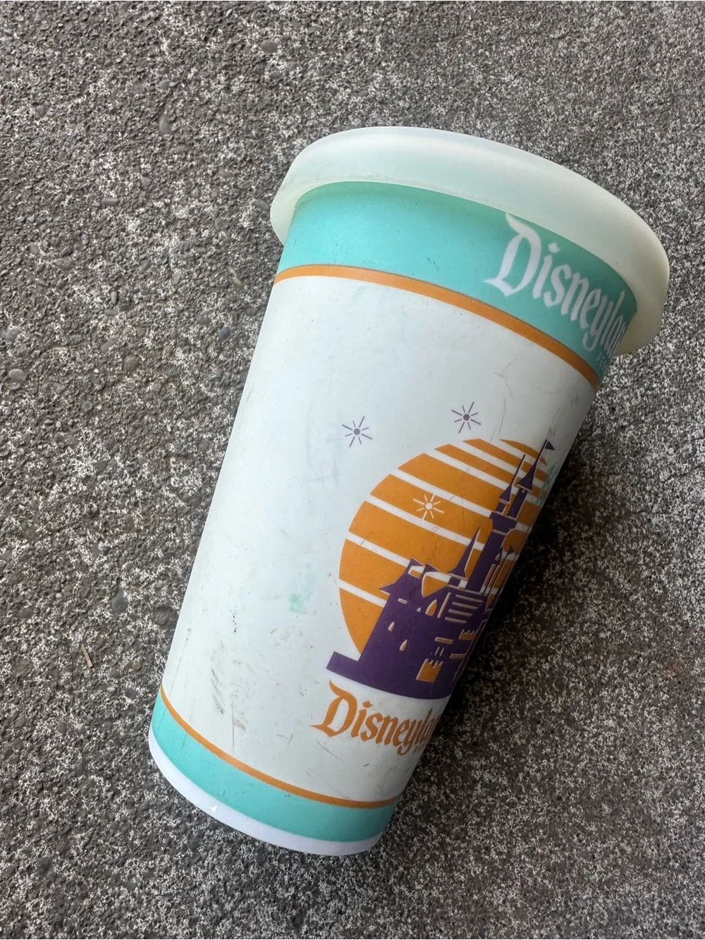 VTG Disney Disneyland Resort Ceramic 24 oz Travel Cup